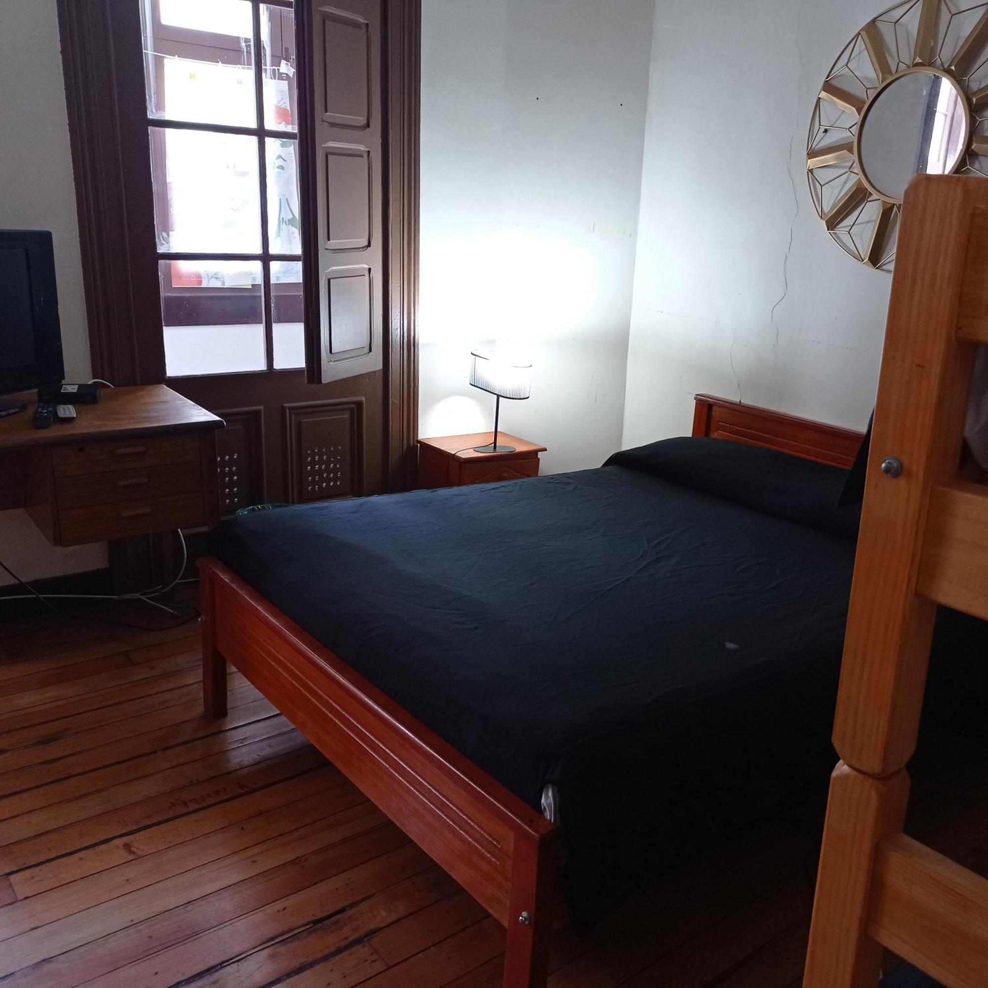 Hostal Irreal Σαντιάγκο Εξωτερικό φωτογραφία