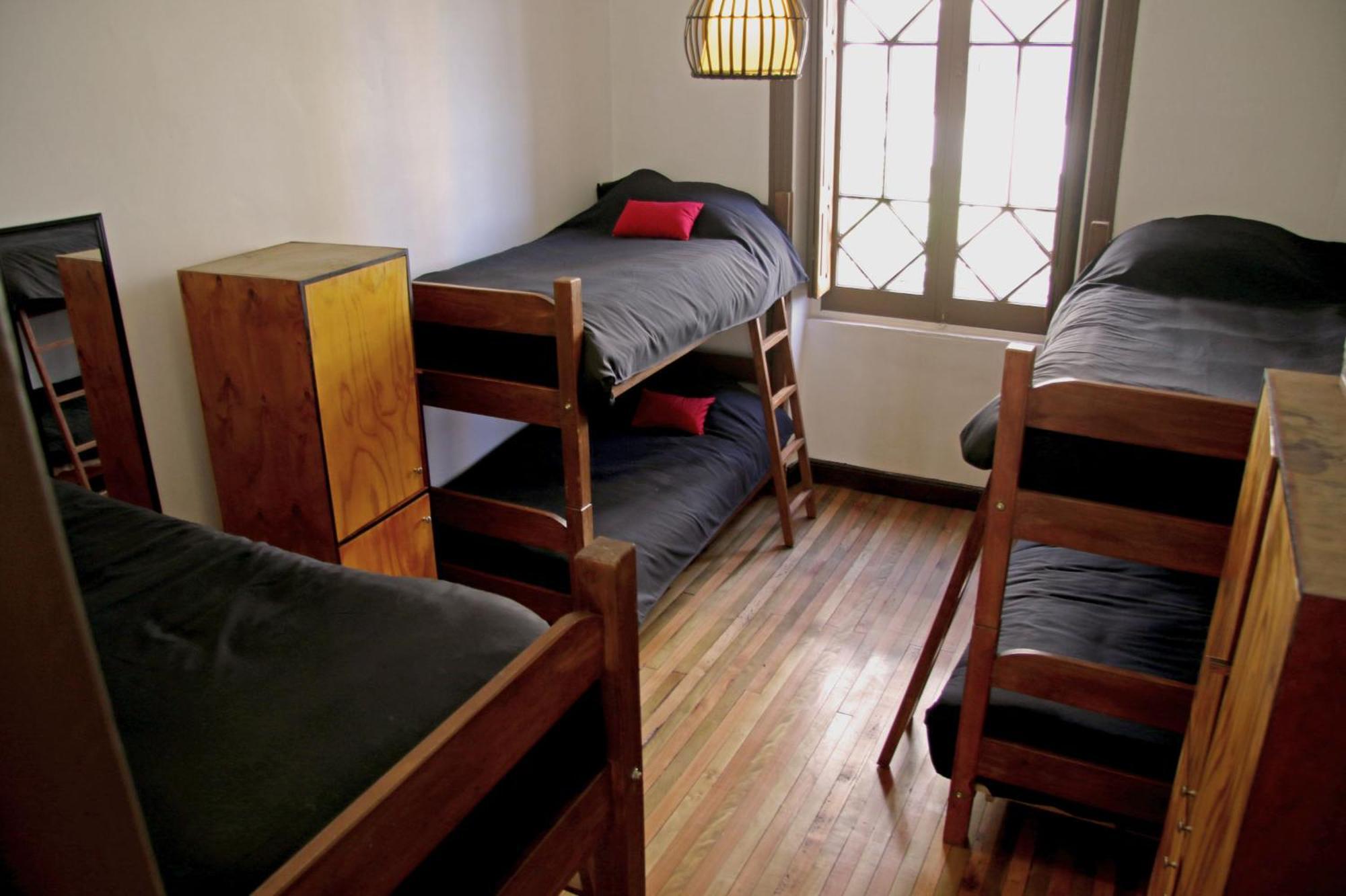 Hostal Irreal Σαντιάγκο Εξωτερικό φωτογραφία